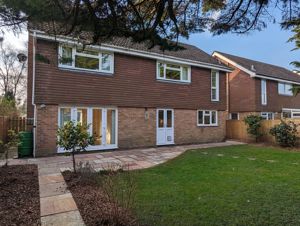 Photo 27- click for photo gallery